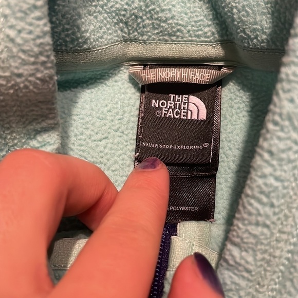 North Face Light Blue Quarter‎ Zip - Picture 4 of 8